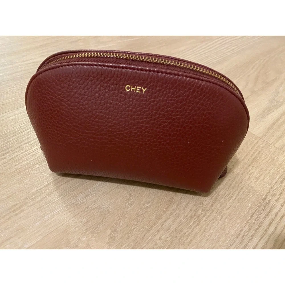 Cuyana Travel Case Set Burgundy Leather Toiletry Makeup Pouch Travel Monogram
